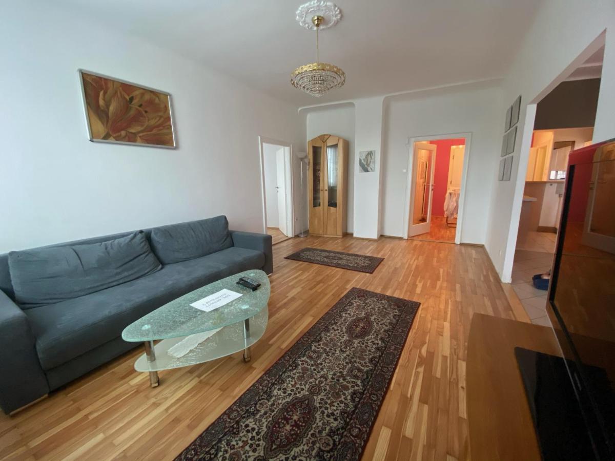 Apartment Domino Відень Екстер'єр фото